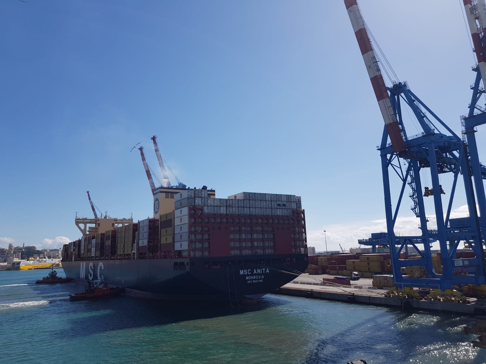 RECORD A SECHç AL TERMINAL DI PSA ITALY ARRIVA UN GIGANTE DA 16.000 TEUS